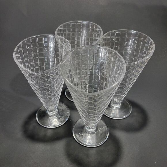 Rocco Bormioli Waffle Cone Ice Cream Clear Glass 6.5" Tall Set of 4 - Picture 1 of 4